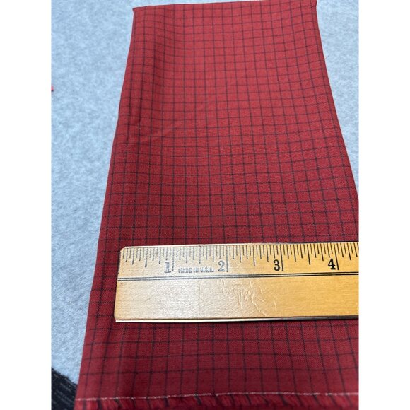 Red & Black Plaid Cotton Fabric 1/2 yard x 40" for Sewing & Crafting Projects - Picture 2 of 7